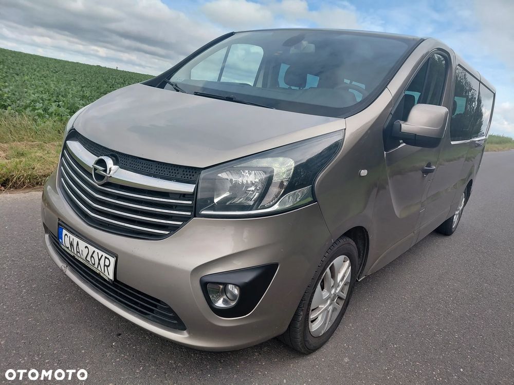 Opel Vivaro L2H1 2,9t Elegance Business - 2