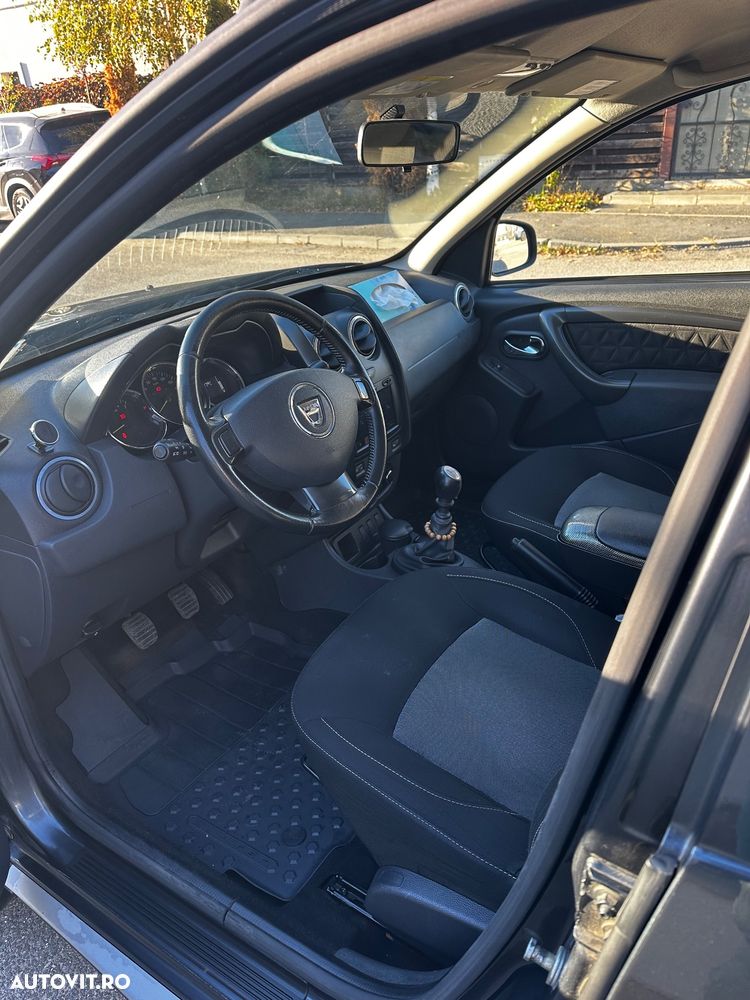 Dacia Duster 1.5 dCi 4x2 Laureate - 9