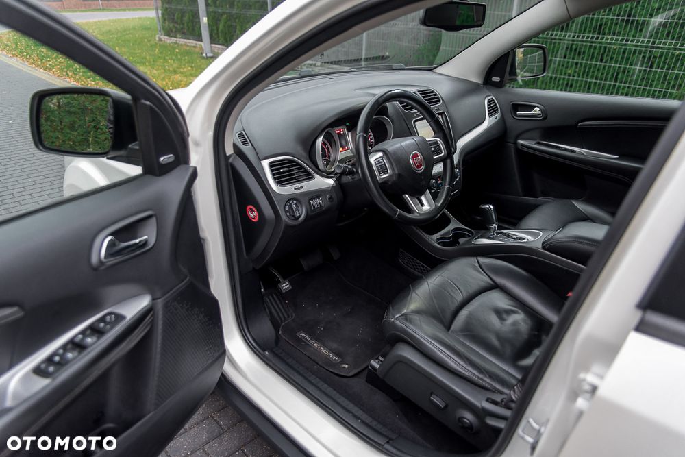 Fiat Freemont 2.0 Multijet Lounge AWD - 37