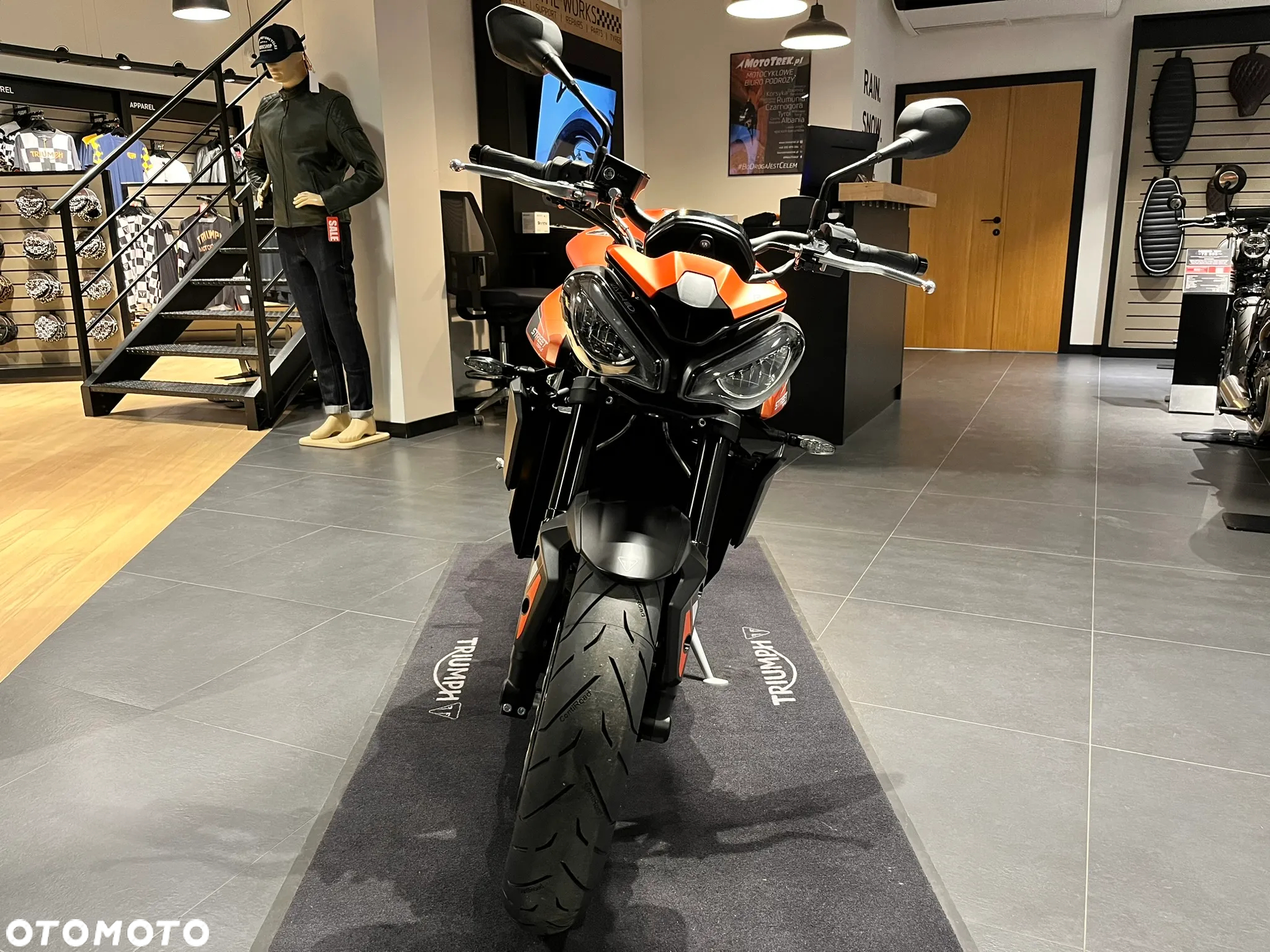 Triumph Street Triple - 3