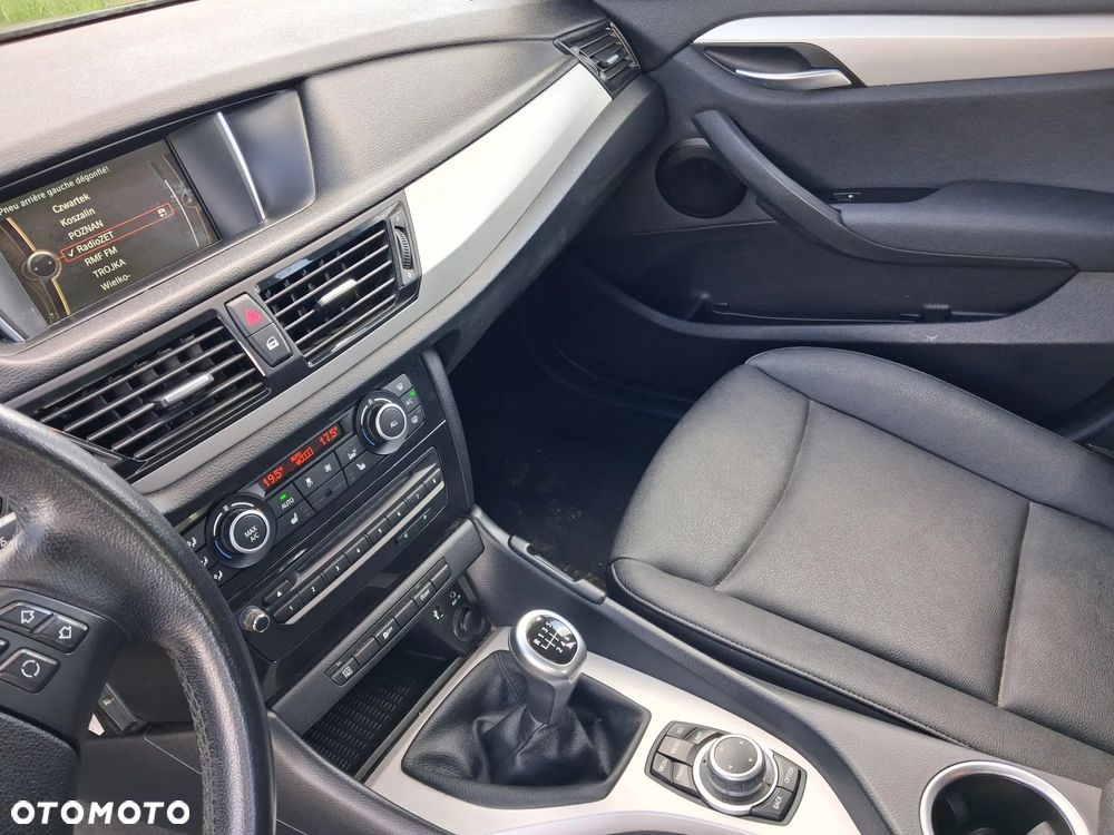 BMW X1 sDrive16d xLine - 13