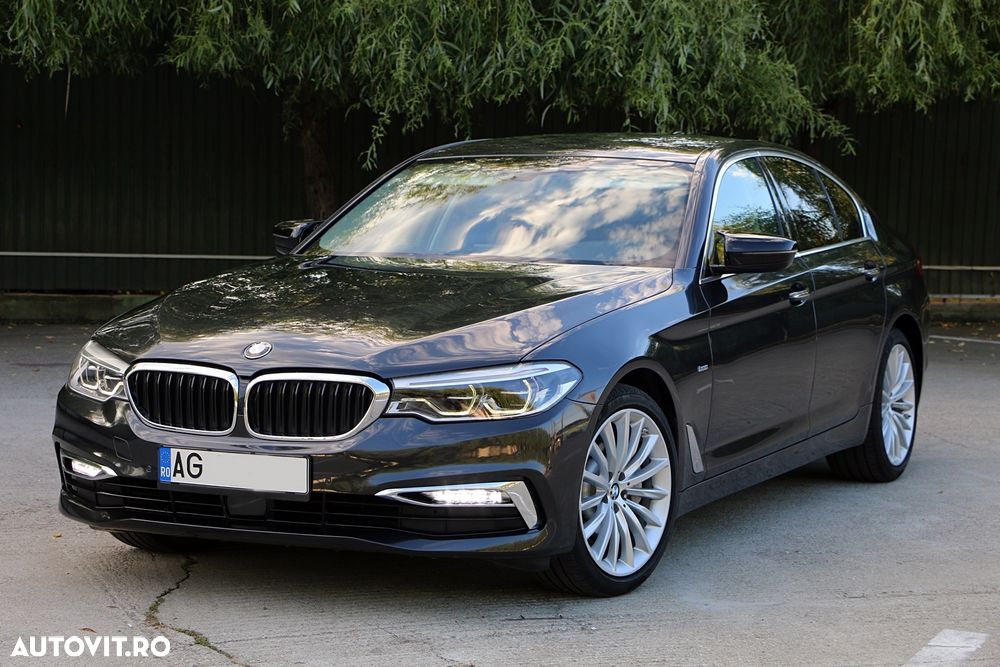 BMW Seria 5 530i Aut. Luxury Line - 1