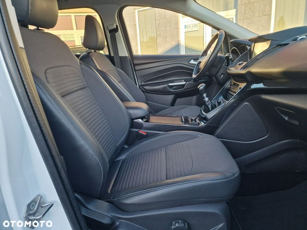 Ford Kuga 2.0 TDCi 2x4 SYNC - 22