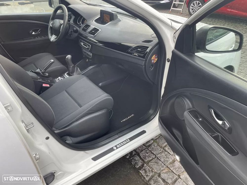 Renault Mégane 1.5 dCi Dynamique - 13