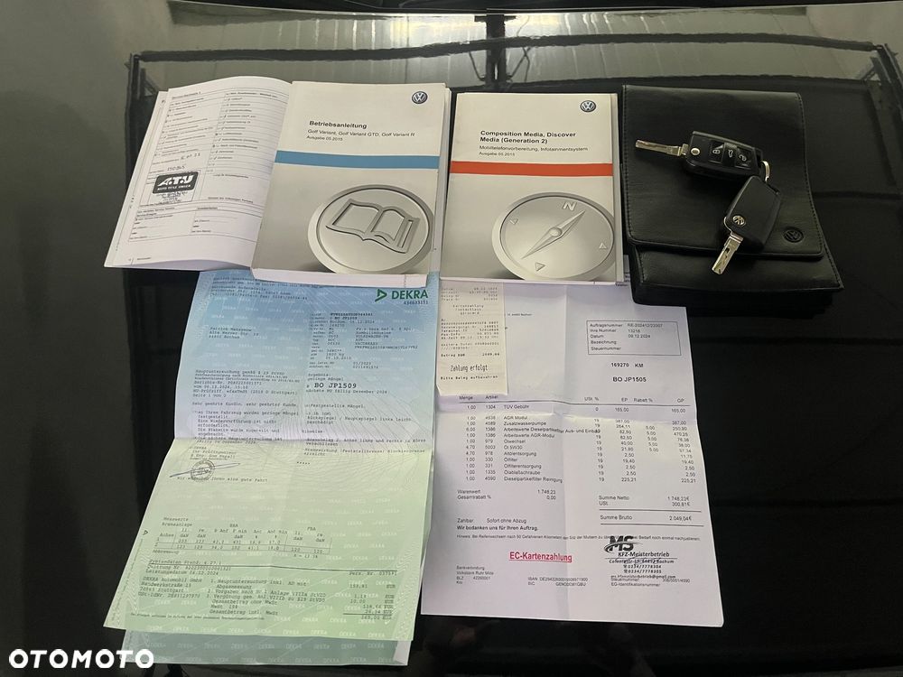 Volkswagen Golf 1.6 TDI BlueMotion Technology Lounge - 39