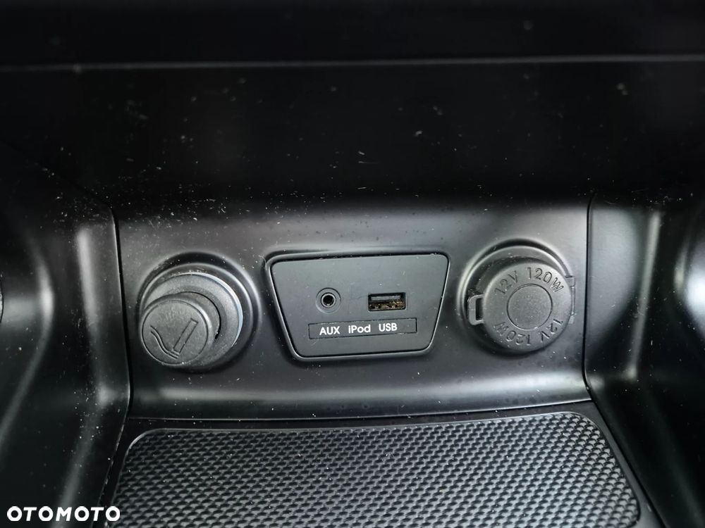 Hyundai ix35 blue 1.6 2WD Finale Silver - 38