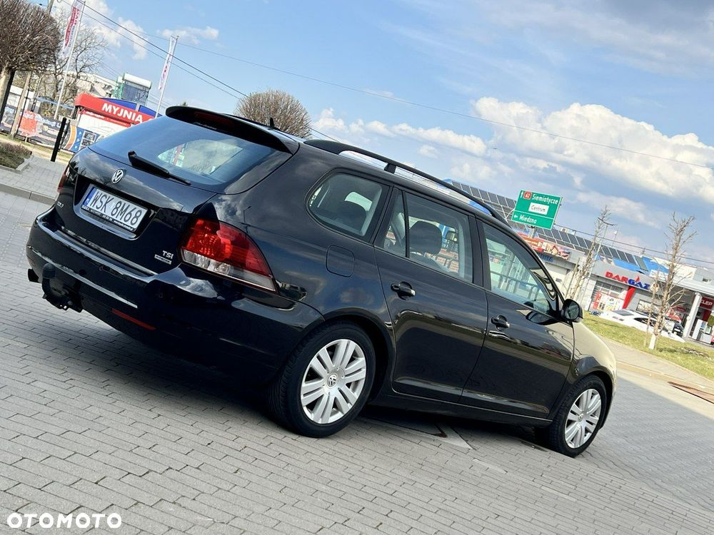 Volkswagen Golf - 5