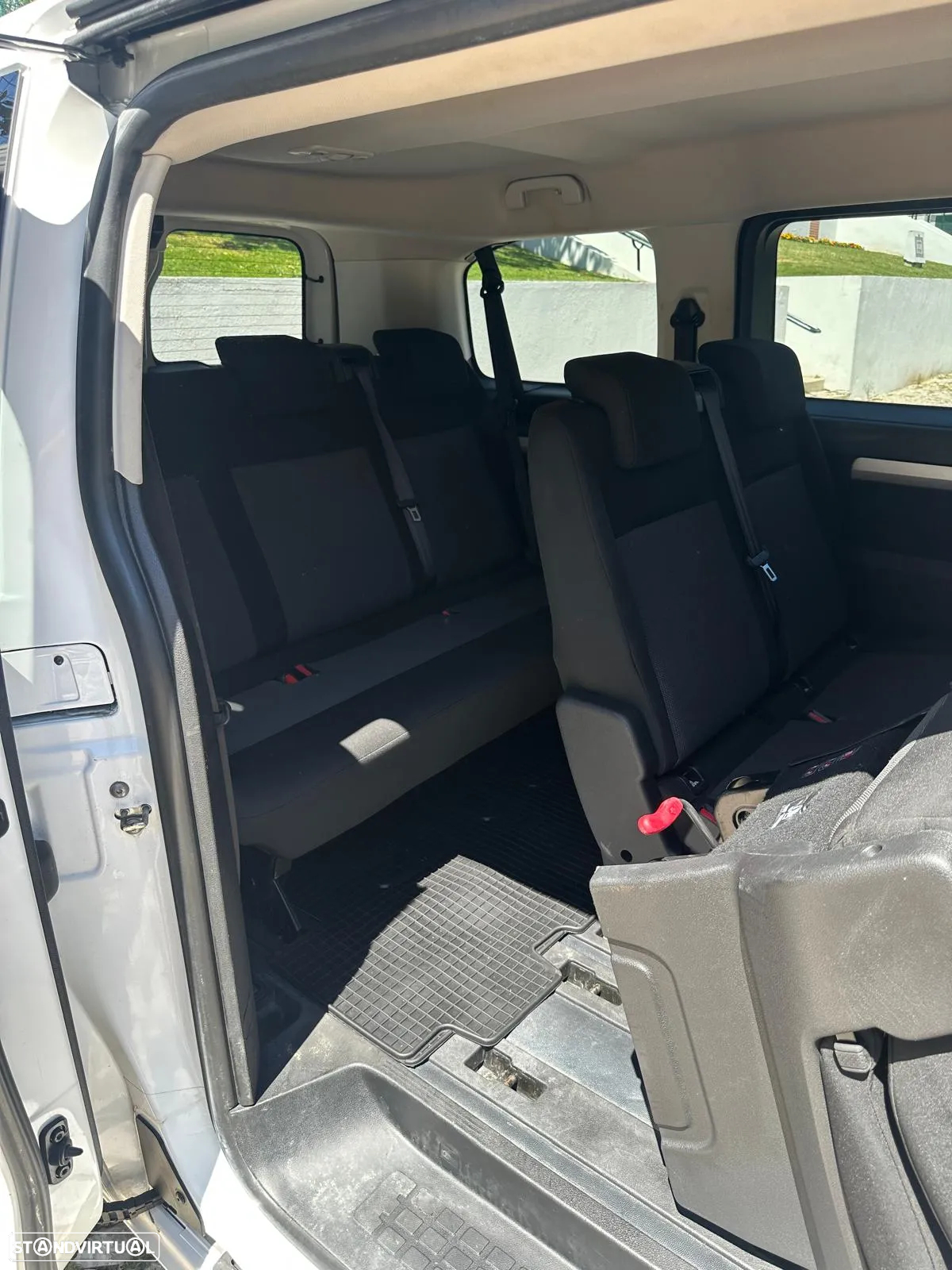 Peugeot Traveller 1.6 BlueHDi L2H1 Active Standard - 23