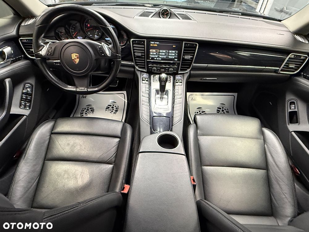 Porsche Panamera - 9