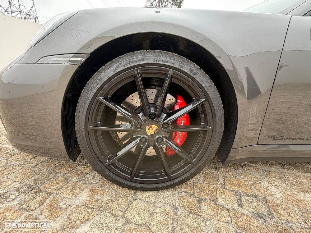 Porsche 911 (992) Carrera 4S PDK - 15