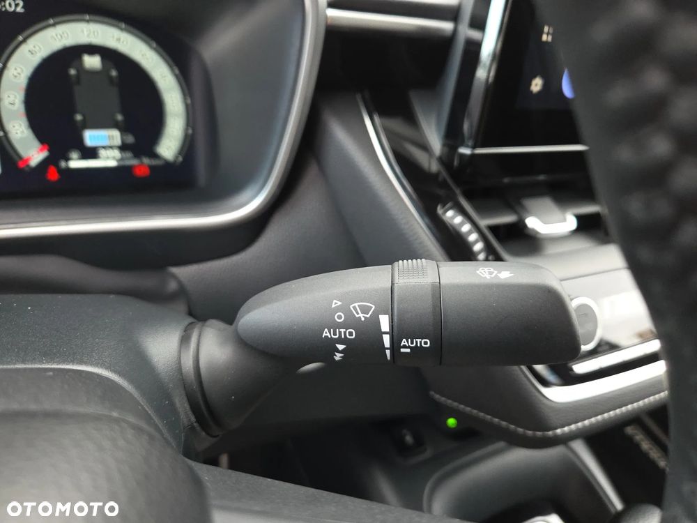 Toyota Corolla 1.8 Hybrid Comfort - 20