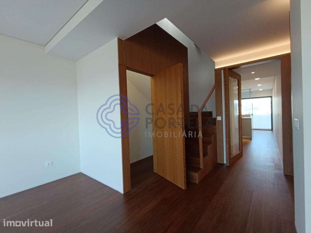 T4 DUPLEX PREMIUM - CENTRO TROFA - Grande imagem: 4/39