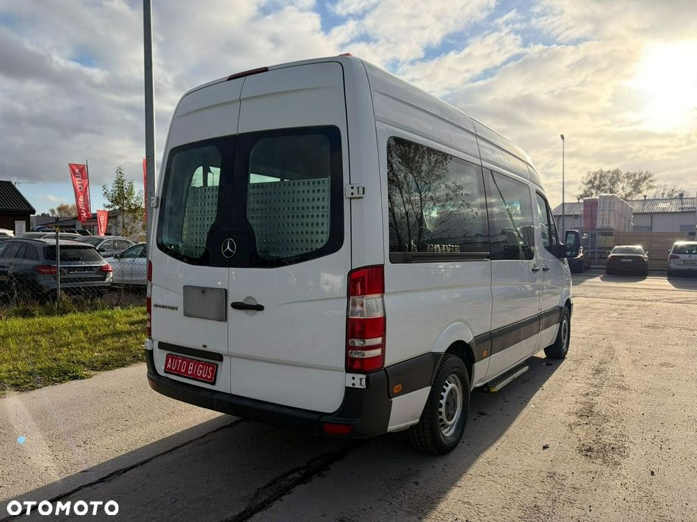 Mercedes-Benz Sprinter - 9