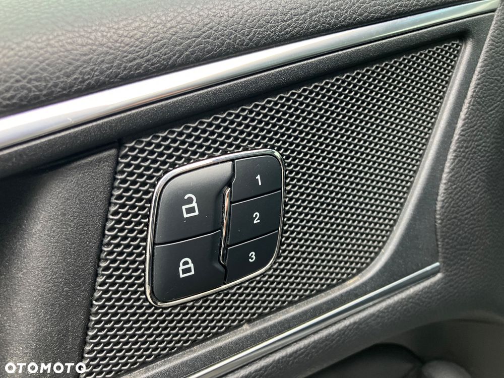 Ford Edge 2.0 TDCi Bi-Turbo 4x4 Titanium - 24