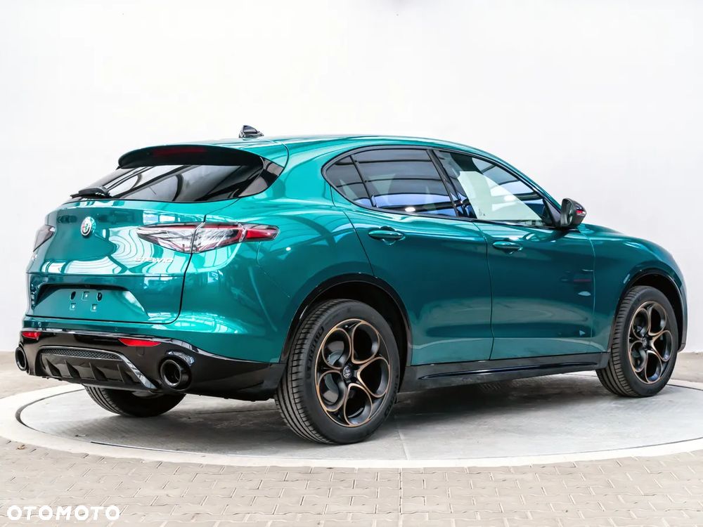 Alfa Romeo Stelvio 2.0 Turbo Intensa Q4 - 7