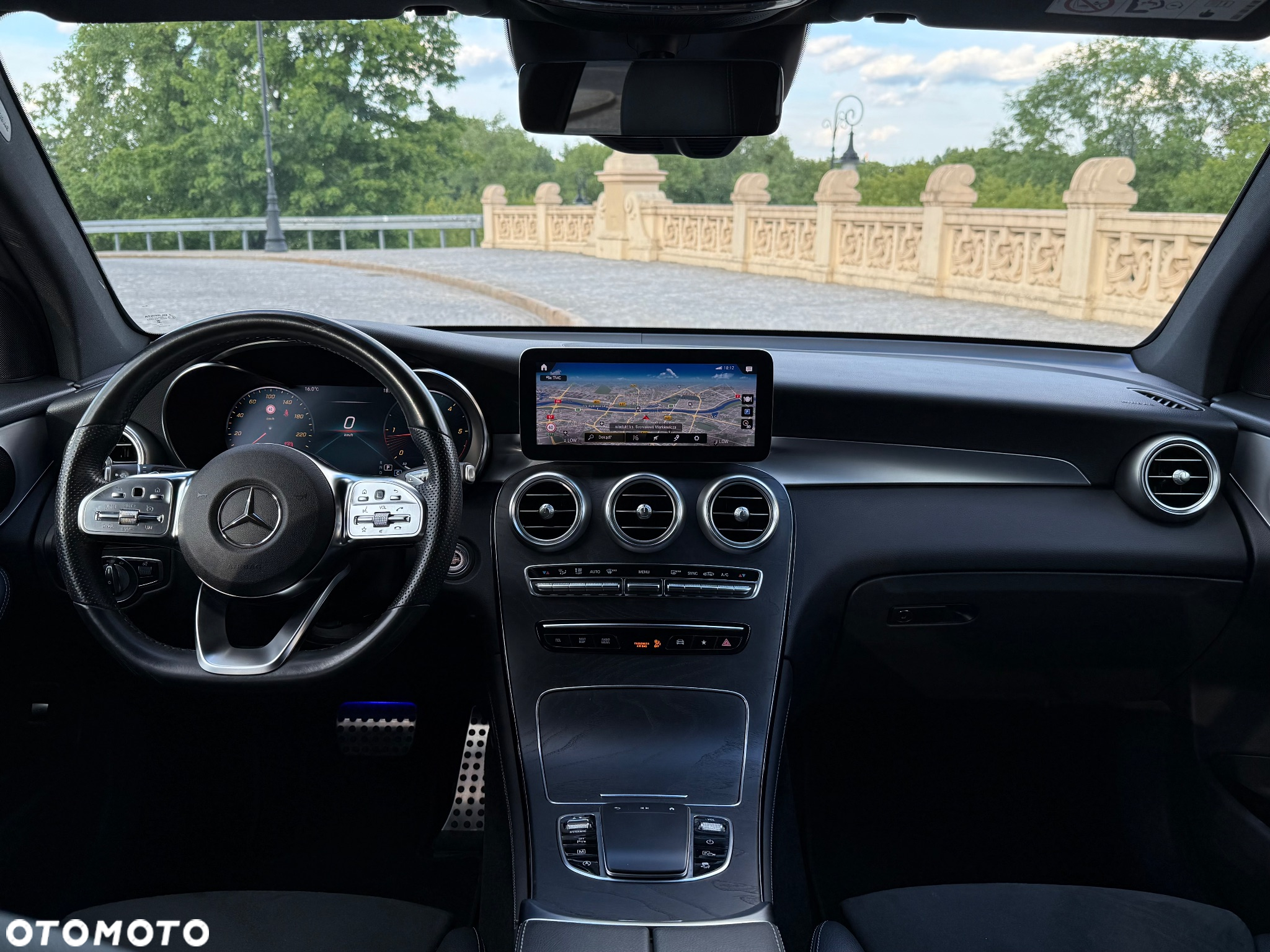 Mercedes-Benz GLC 220 d 4Matic 9G-TRONIC AMG Line - 16