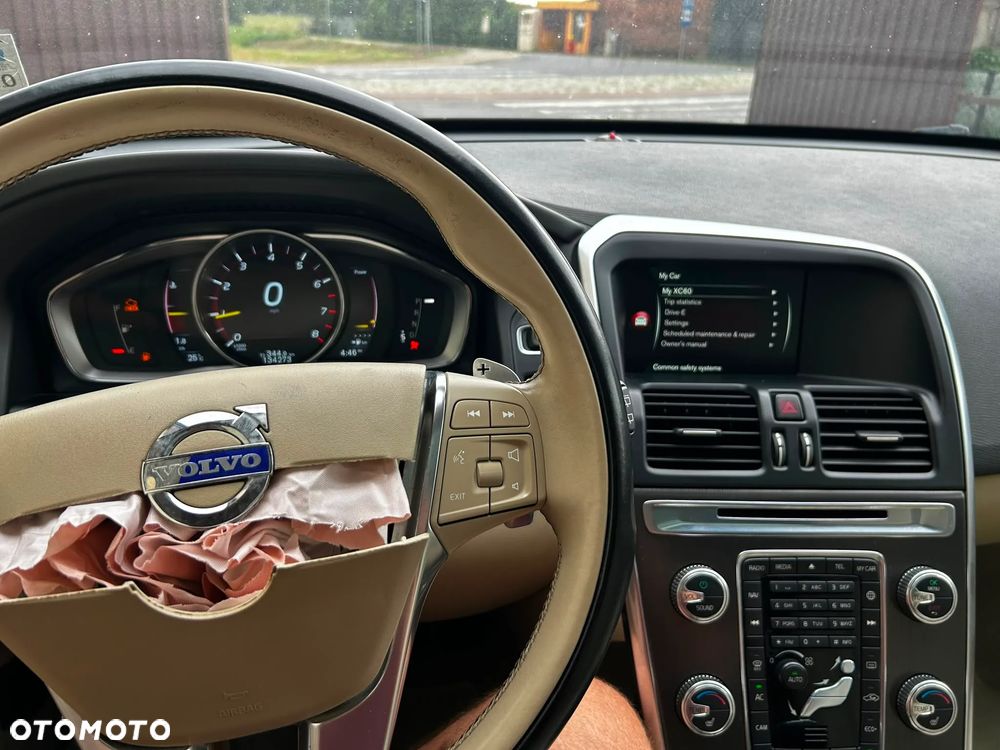 Volvo XC 60 T5 Geartronic Momentum - 18