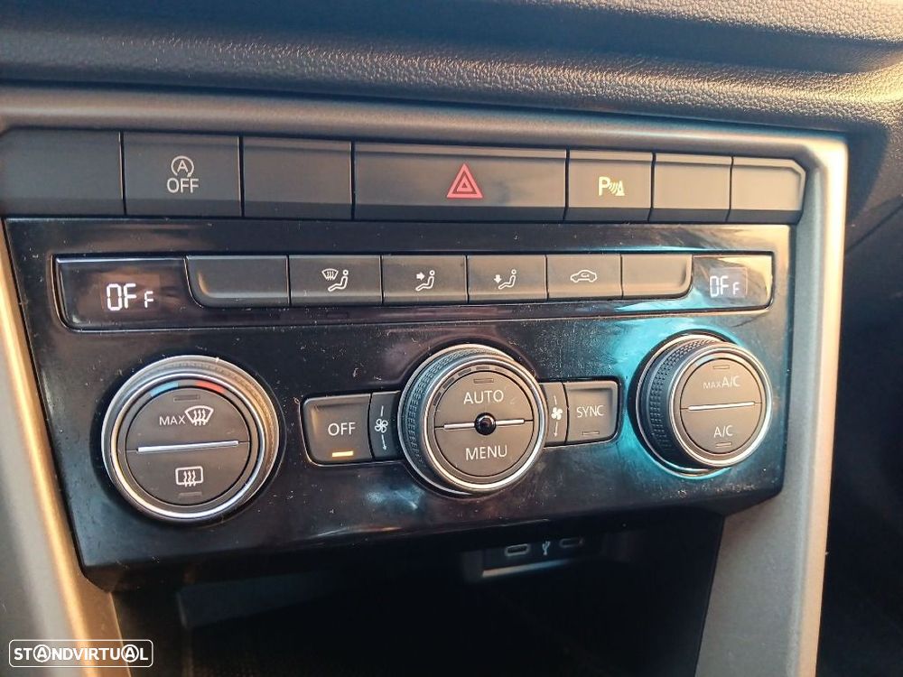 VW T-Roc 2.0 TDI Style - 23