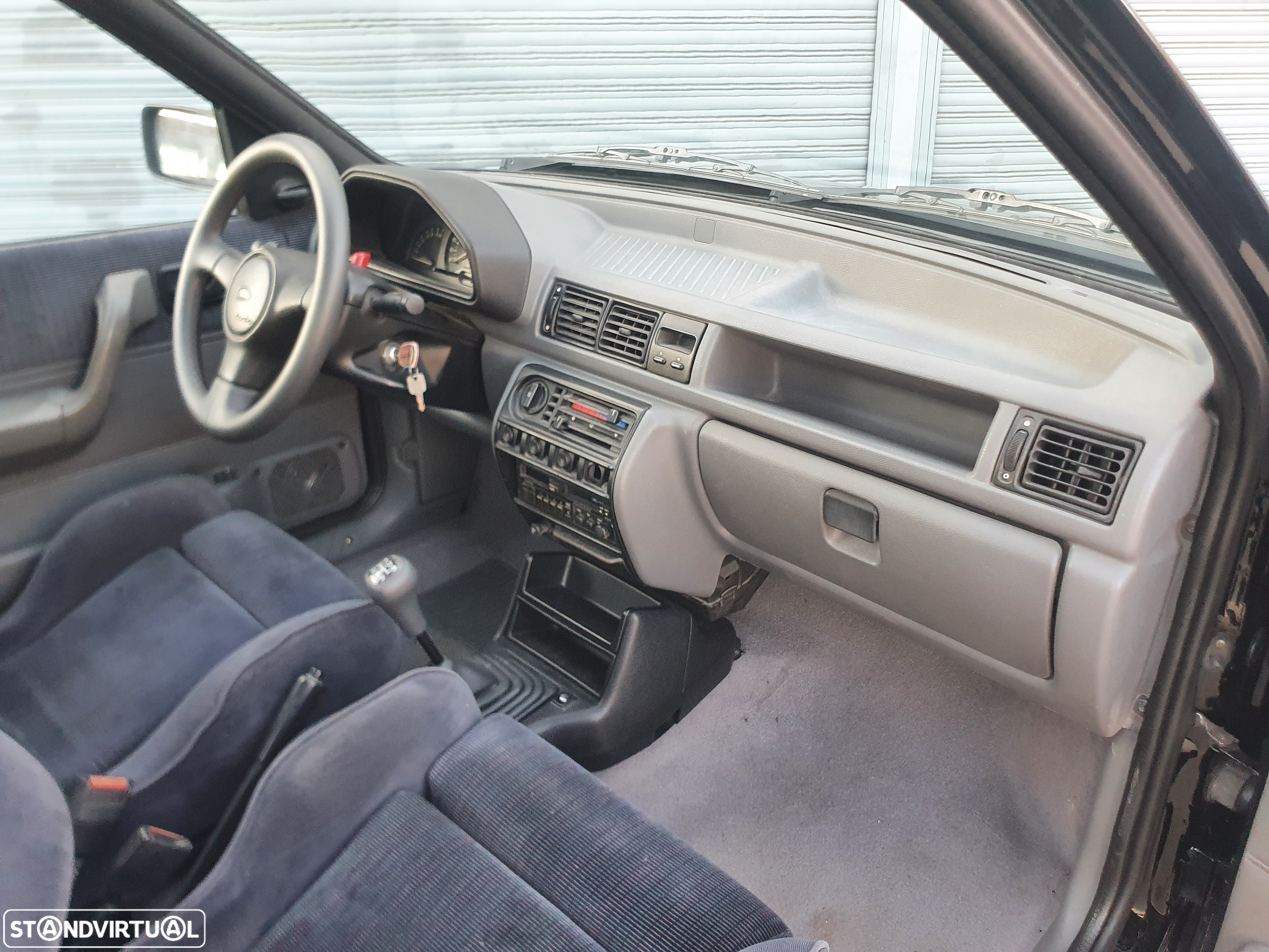 Ford Fiesta 1.6 Turbo - 30