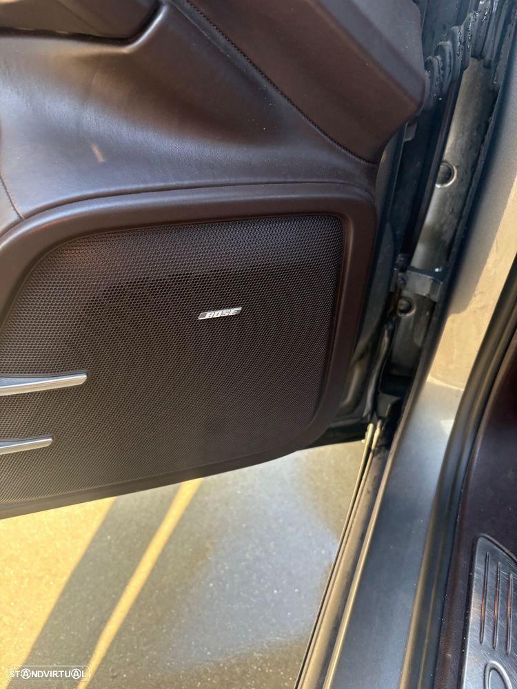 Porsche Cayenne S - 22