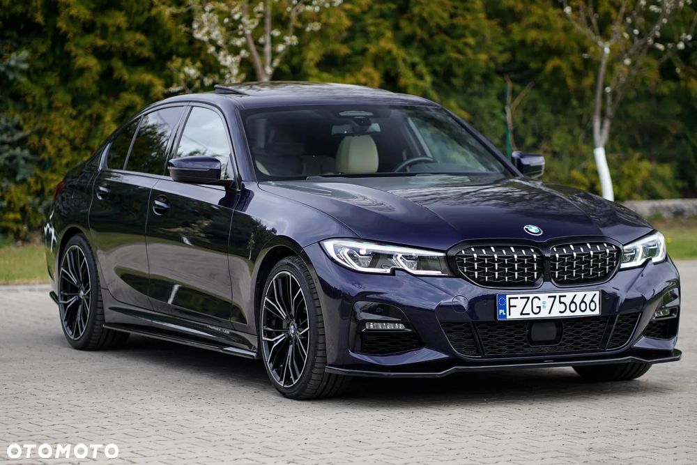 BMW Seria 3 330d xDrive mHEV M Sport - 10