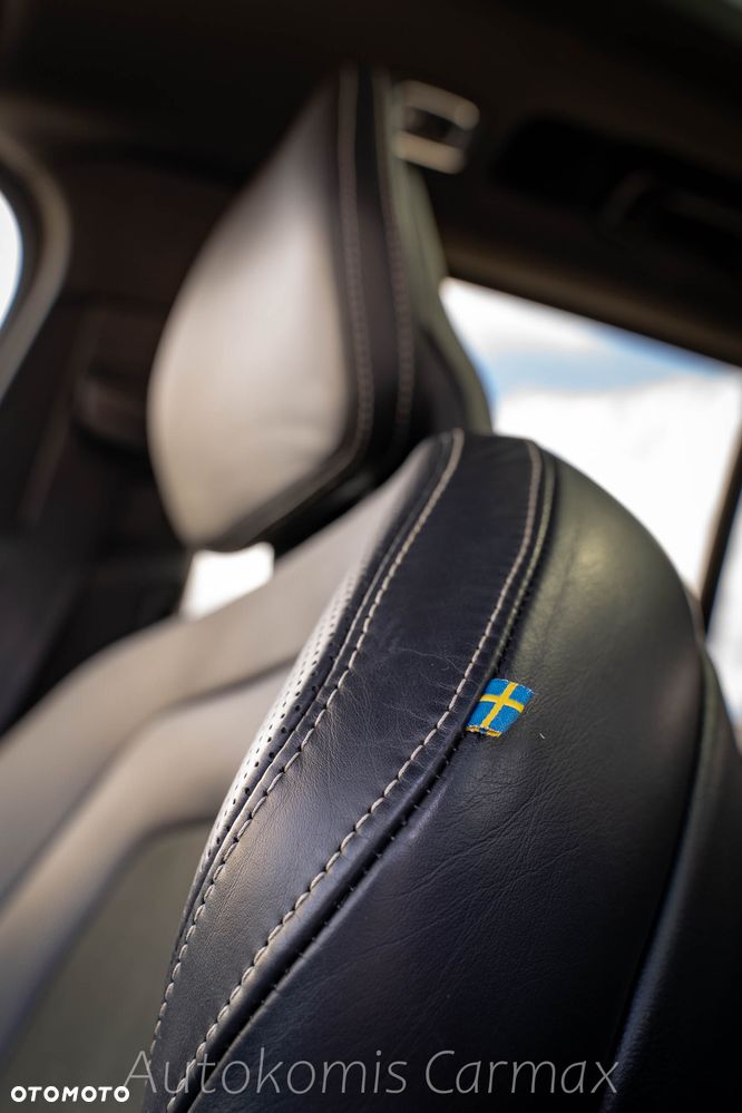 Volvo XC 90 T6 AWD R-Design 7os - 22