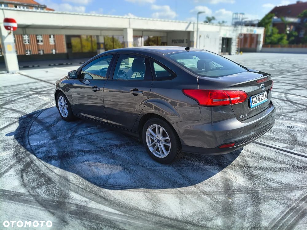 Ford Focus 1.6 Trend - 6
