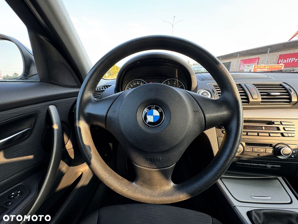 BMW Seria 1 - 8