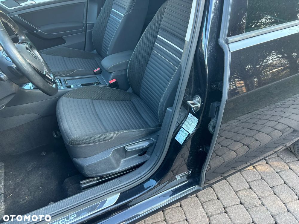 Volkswagen Golf 1.4 TSI BlueMotion Technology DSG Cup - 12