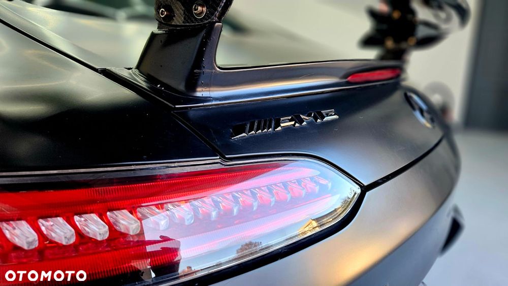 Mercedes-Benz AMG GT - 18