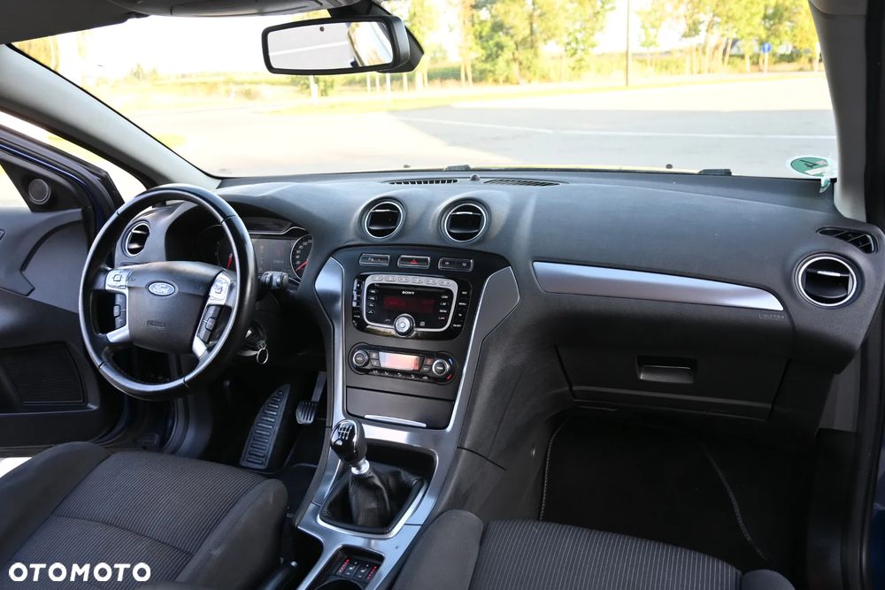 Ford Mondeo 2.0 TDCi Ghia X - 28