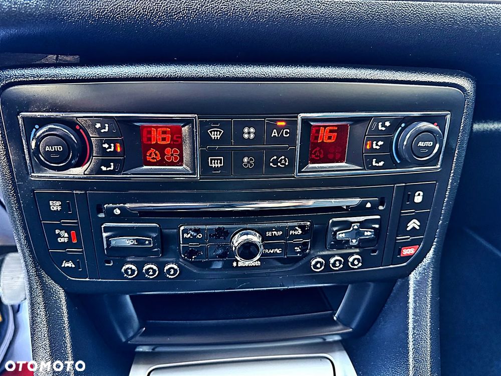 Citroën C5 2.0 HDi Exclusive - 34