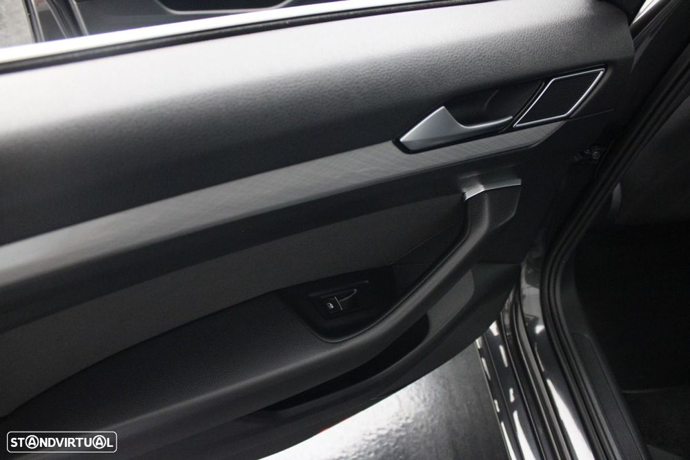Volkswagen Passat Variant 1.4 TSI GTE Plug-in — fotografia 41
