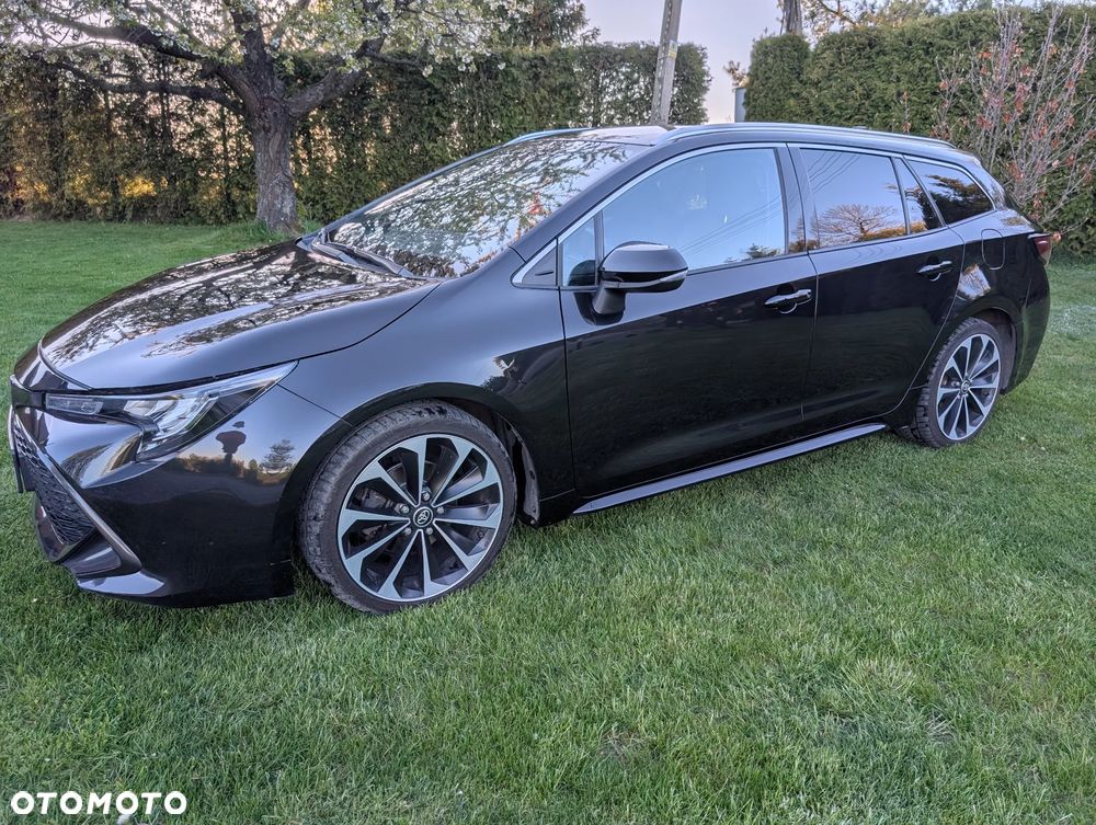 Toyota Corolla - 4