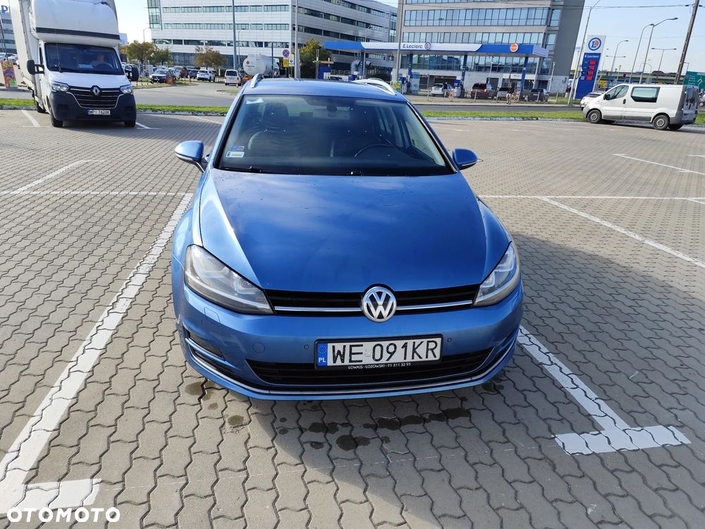 Volkswagen Golf - 8