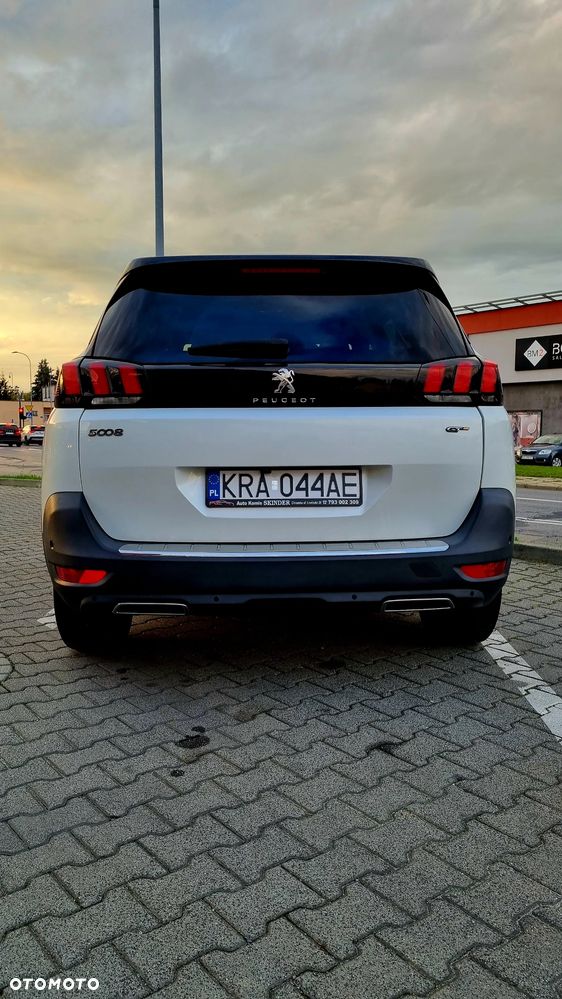 Peugeot 5008 - 10