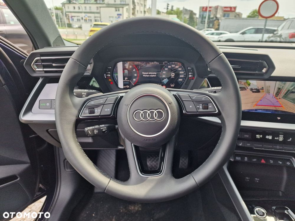 Audi A3 Sportback - 15