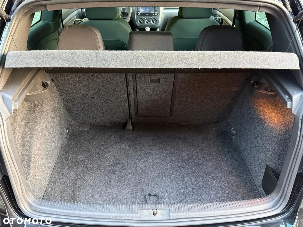 Volkswagen Golf 2.0 GTI - 35