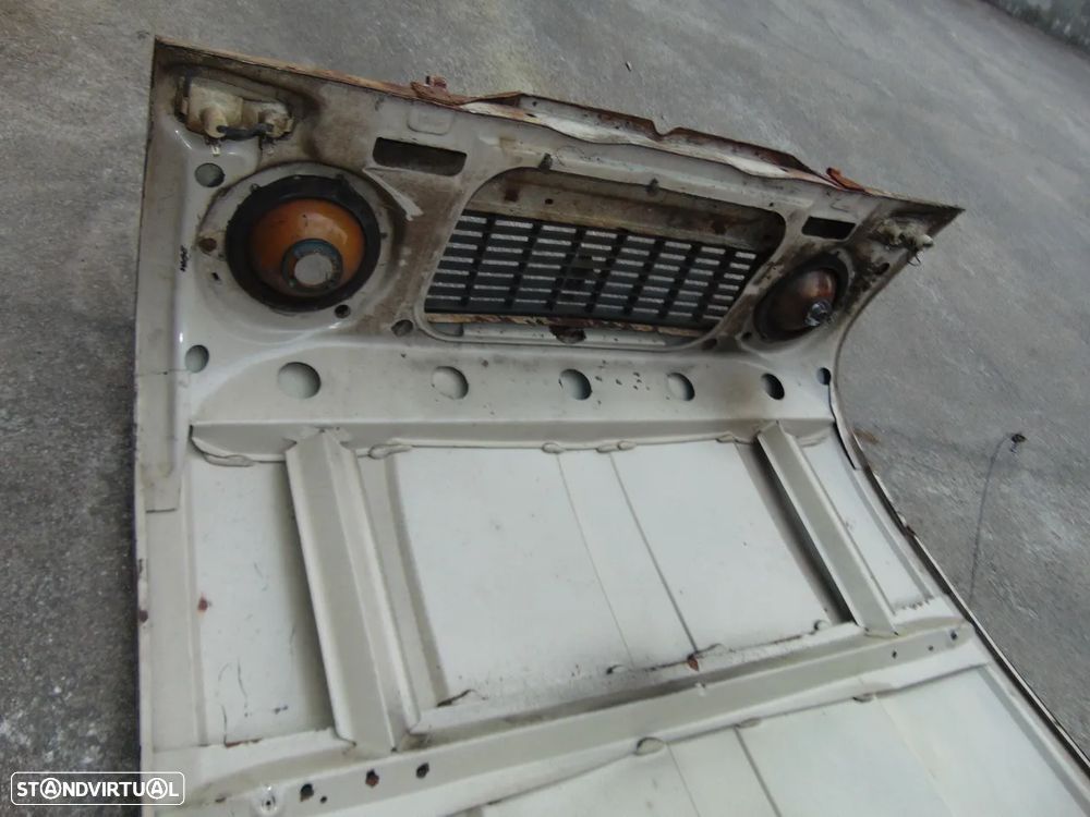 Renault 4F Capot - 9