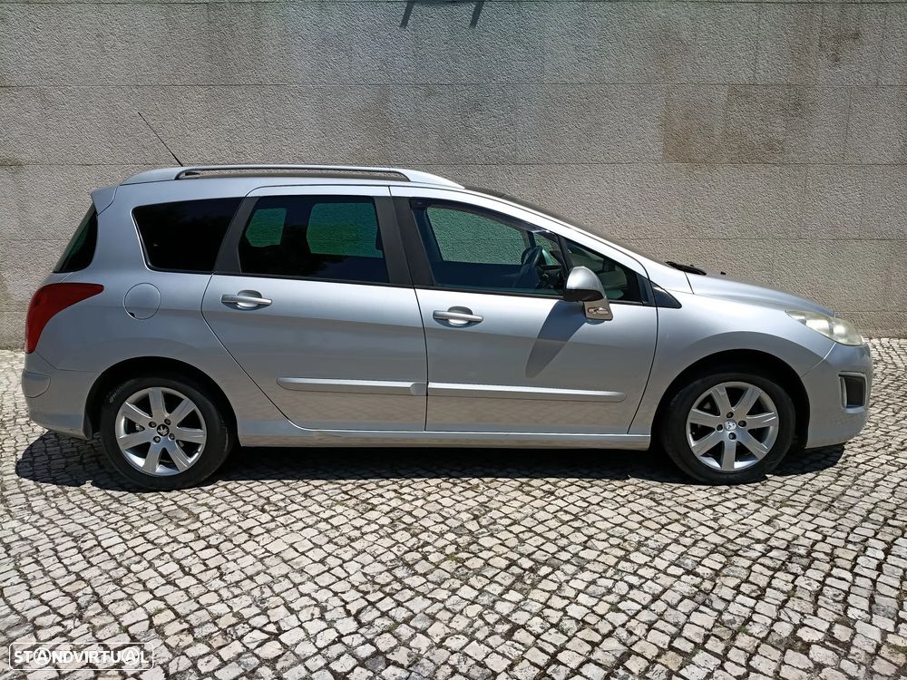 Peugeot 308 SW 1.6 e-HDi Allure - 28