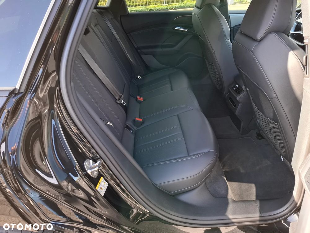 Audi A6 Avant e-tron 83kWh - 13