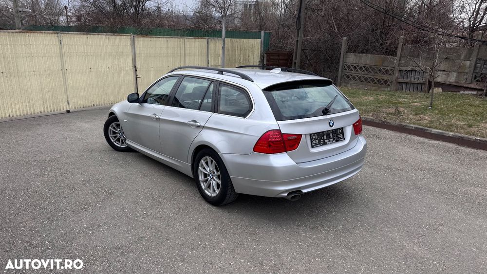 BMW Seria 3 318d DPF Aut. Edition Sport - 4