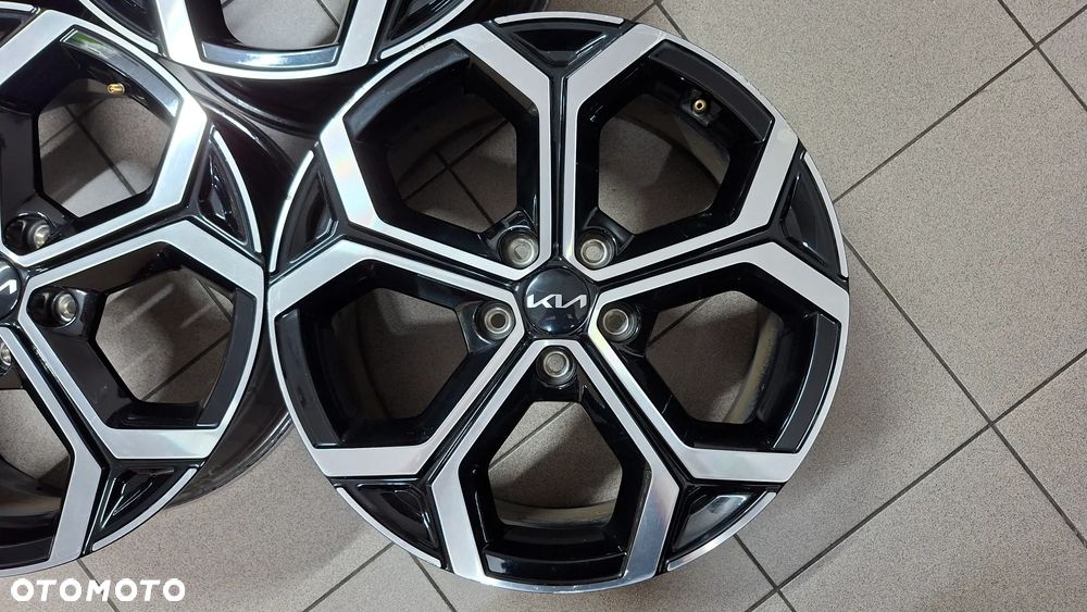 Felgi Aluminiowe 18 Kia Niro II 5x114.3 ET 52 - 5