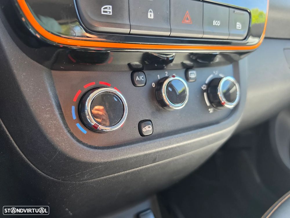Dacia Spring Comfort Plus - 17