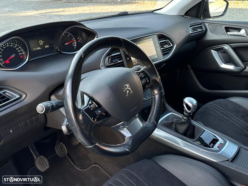 Peugeot 308 SW 1.5 BlueHDi Allure Pack - 28