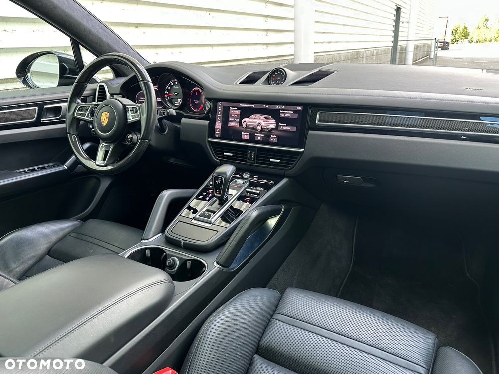 Porsche Cayenne Turbo Tiptronic S - 20