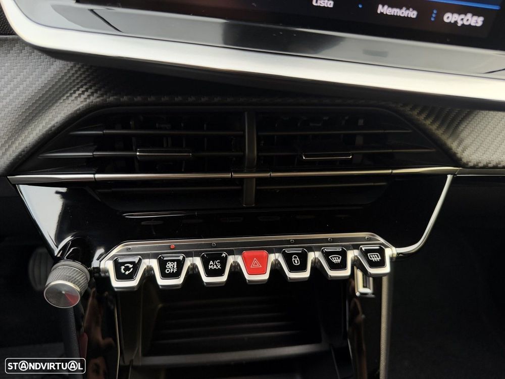 Peugeot 208 1.2 PureTech Active Pack - 26