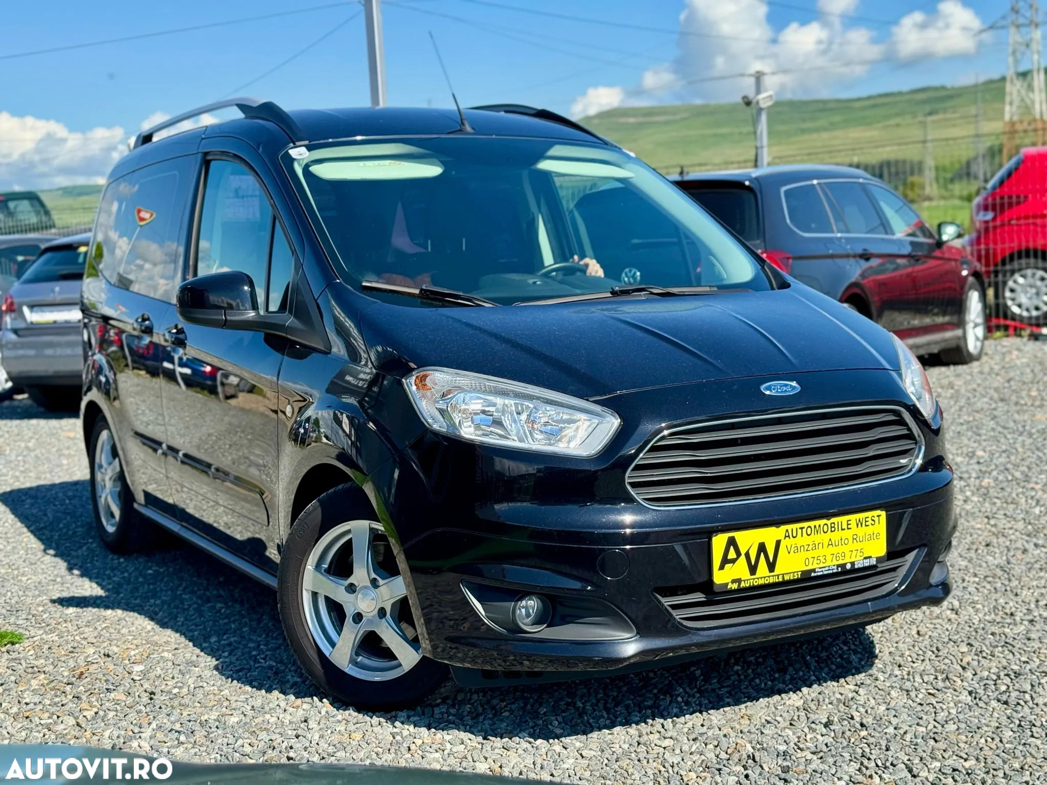 Ford Tourneo Courier 1.6 TDCi S&S Trend - 10