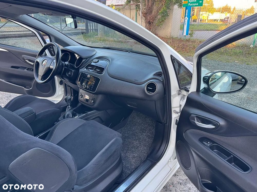 Fiat Punto Evo 1.4 8V Sport Start&Stopp - 25
