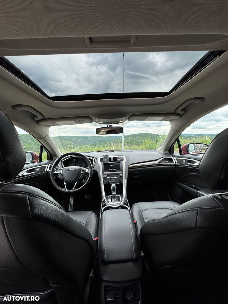 Ford Fusion - 7